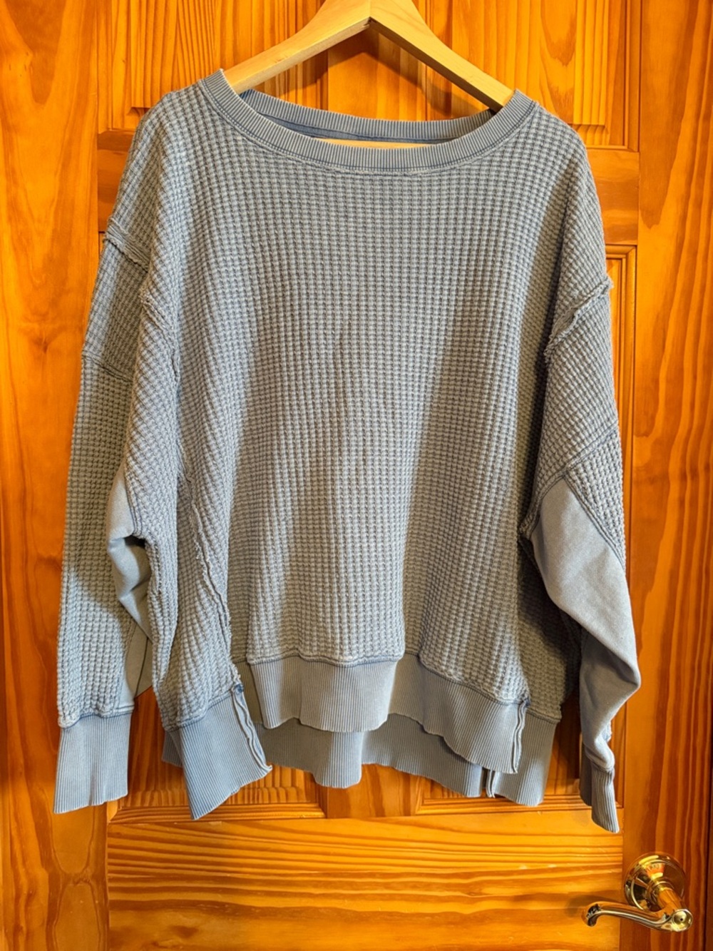 American Eagle Outfitters light blue waffle knit pullover